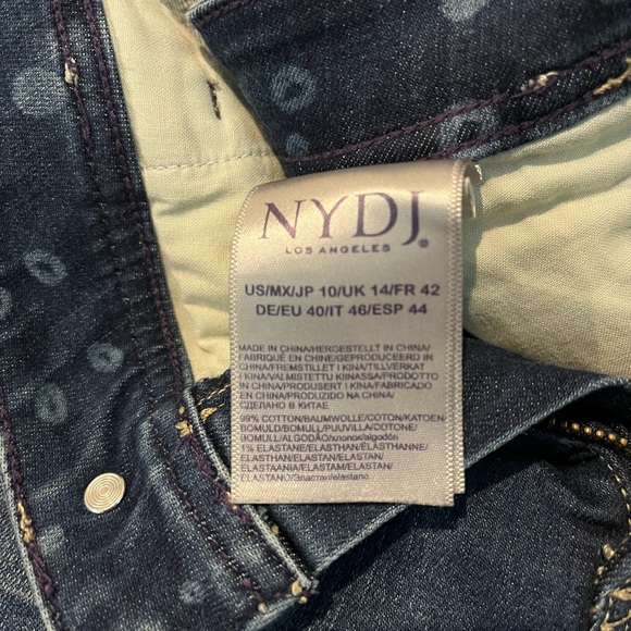 NYDJ Patchwork Crop Jeans with Distressed Detail Size 10 - Picture 9 of 13